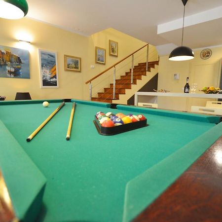 Apartment Delux روفينج المظهر الخارجي الصورة