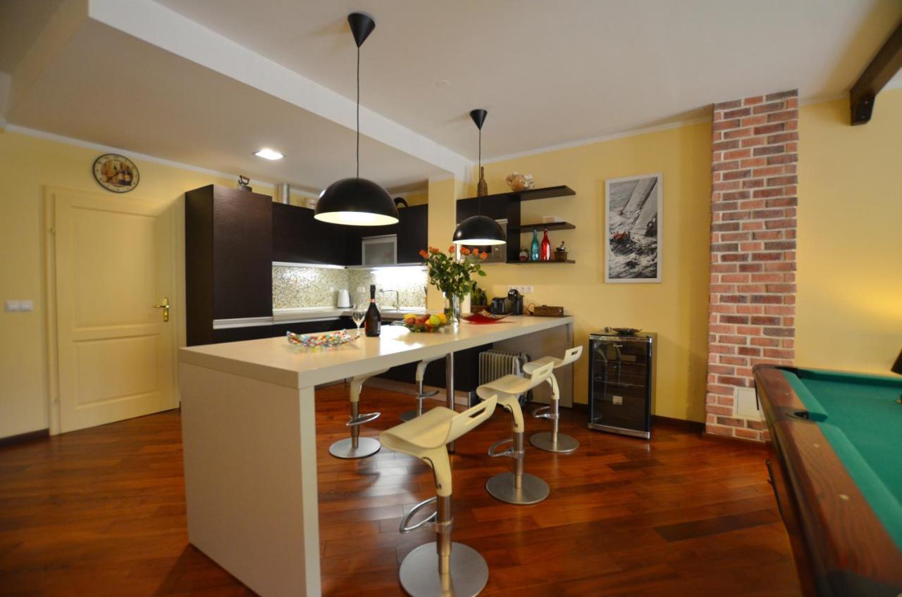 Apartment Delux روفينج المظهر الخارجي الصورة