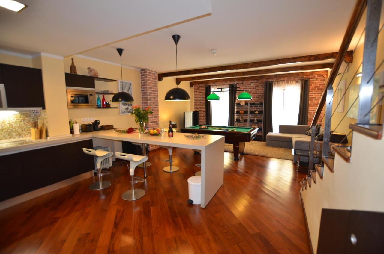 Apartment Delux روفينج المظهر الخارجي الصورة