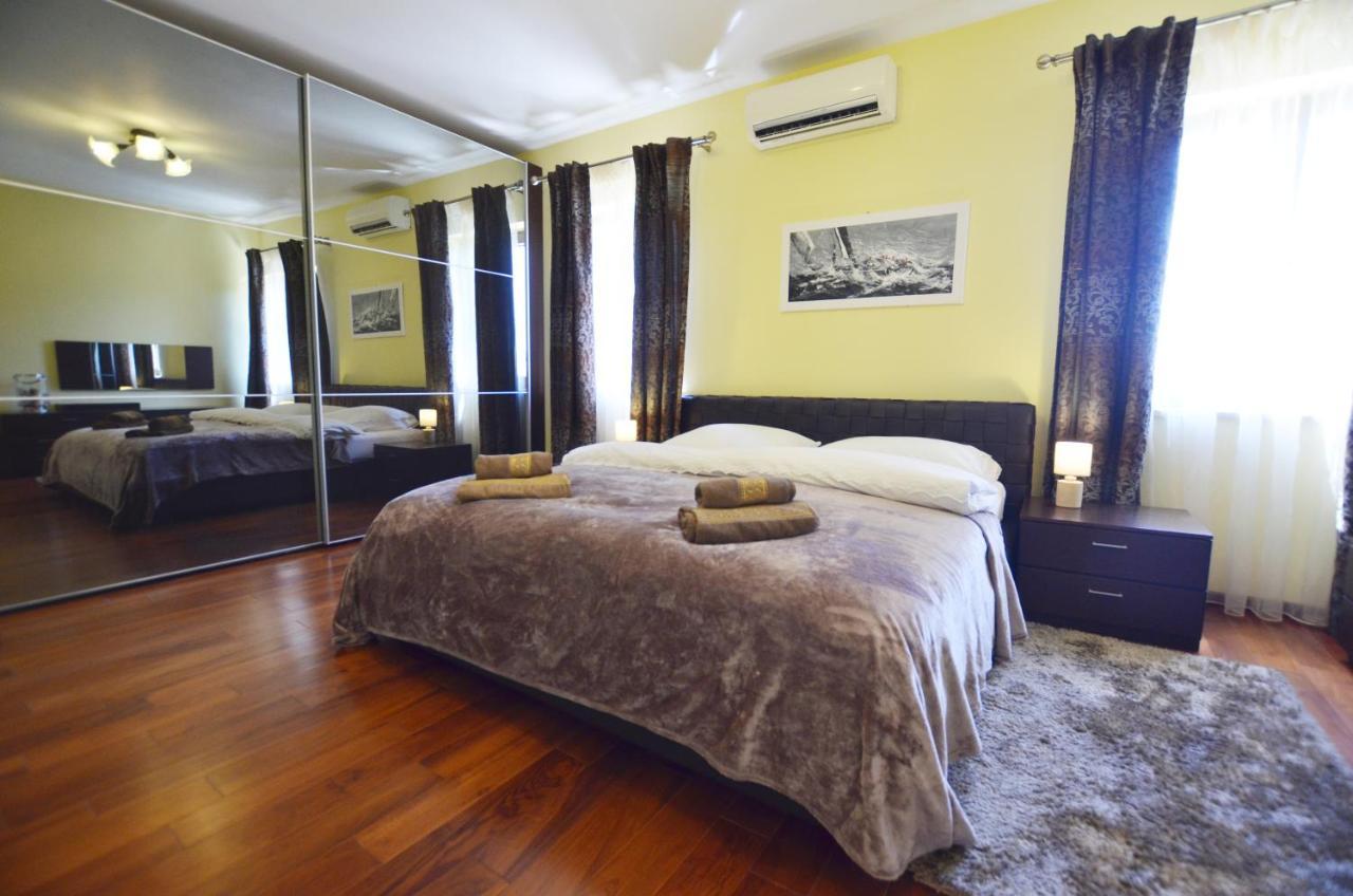Apartment Delux روفينج المظهر الخارجي الصورة