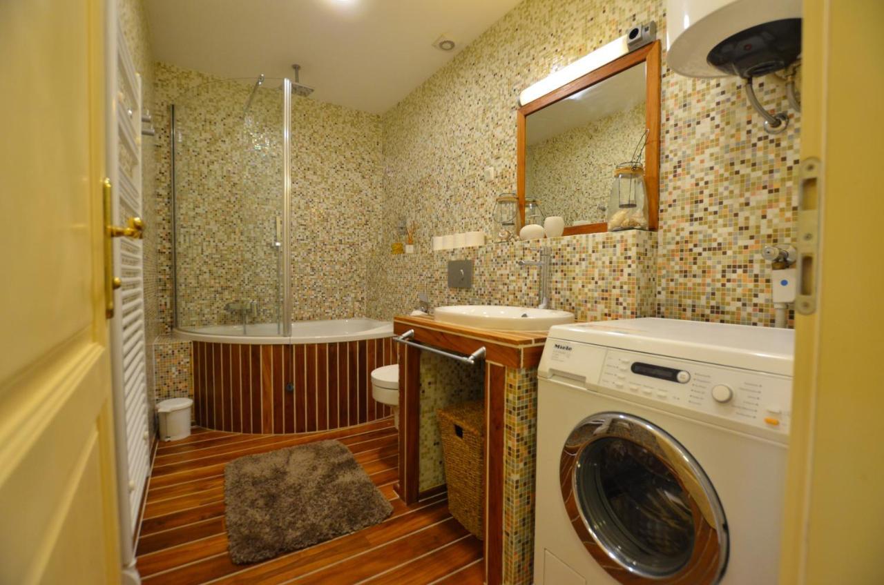 Apartment Delux روفينج المظهر الخارجي الصورة