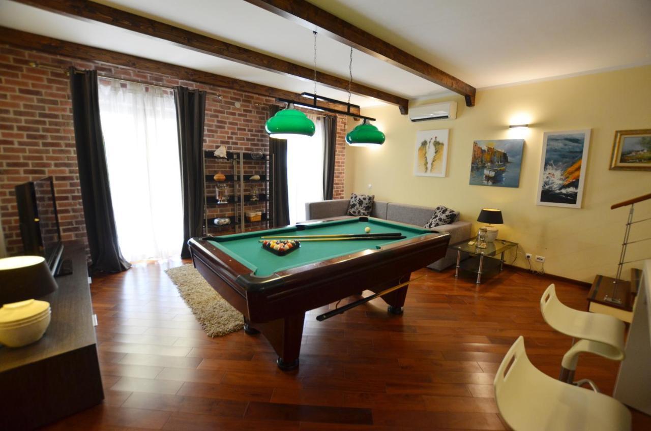 Apartment Delux روفينج المظهر الخارجي الصورة